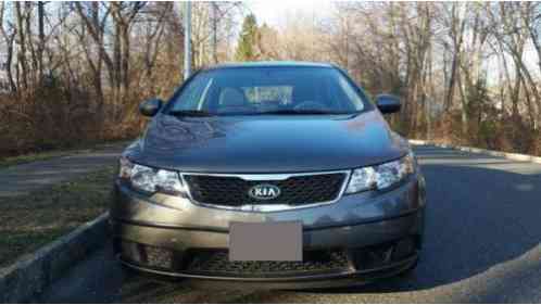 Kia Forte 5 Door Hatchback (2013)