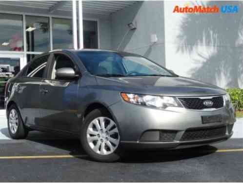 Kia Forte EX (2012)