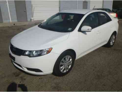 Kia Forte EX (2010)