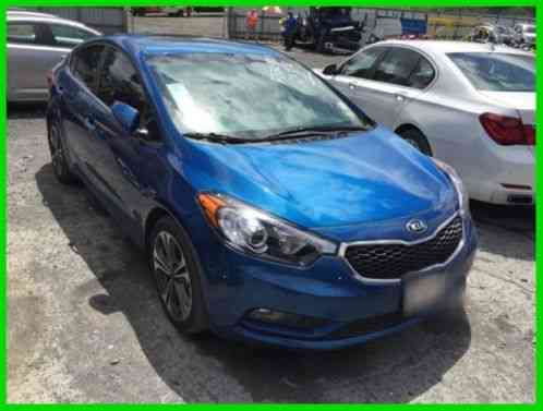 Kia Forte EX (2015)