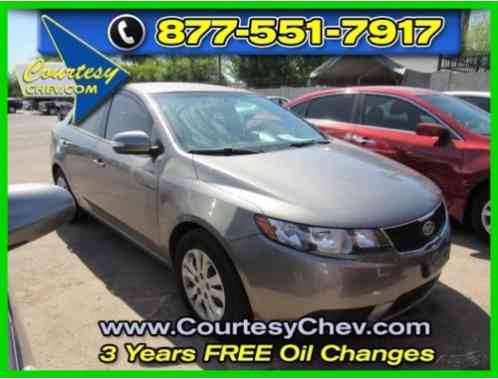 Kia Forte EX (2010)