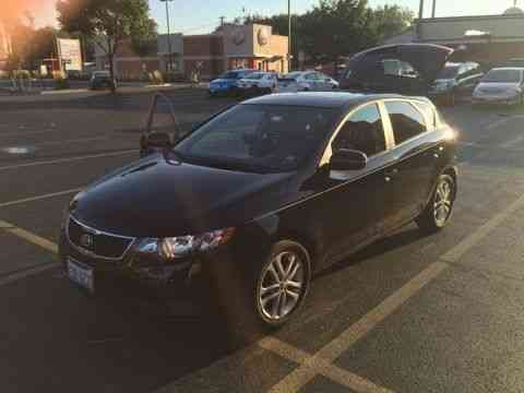 Kia Forte (2012)