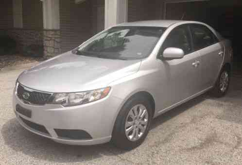 Kia Forte (2013)