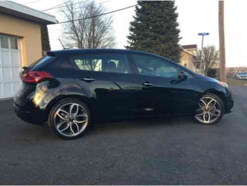 Kia Forte SX (2015)