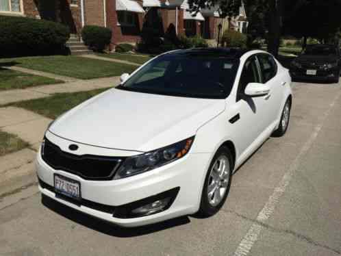 Kia Optima EX Turbo (2012)