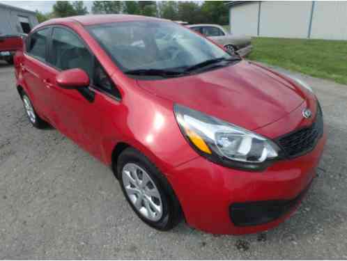 Kia Rio (2013)