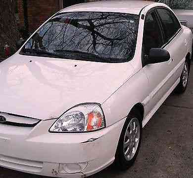 Kia Rio (2005)