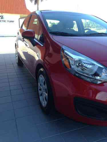 Kia Rio LX (2014)