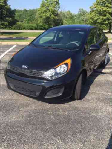 Kia Rio (2015)