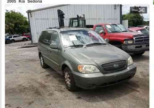 Kia Sedona (2005)