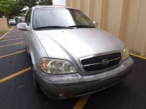 2005 Kia Sedona EX