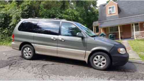 Kia Sedona EX (2005)