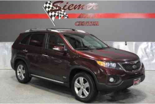 Kia Sorento EX (2012)