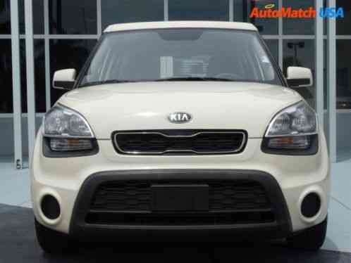 2013 Kia Soul Base