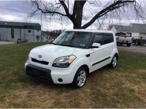 Kia Soul Plus (2011)