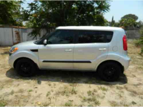 Kia Soul Plus (2013)