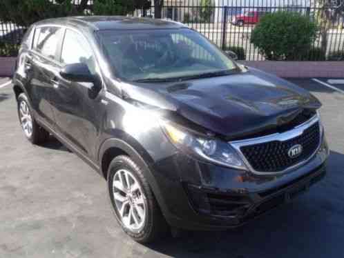 Kia Sportage AWD LX (2014)