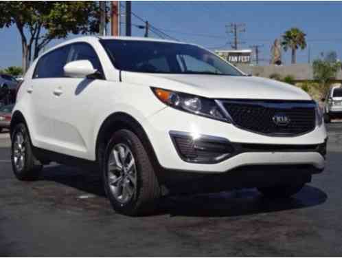 Kia Sportage LX (2016)