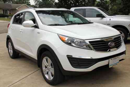 Kia Sportage LX (2013)