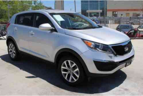 Kia Sportage LX AWD (2015)