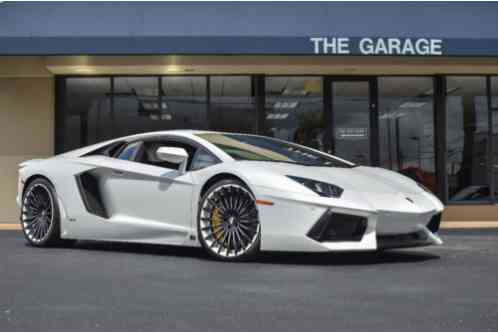 Lamborghini Aventador 2dr Coupe (2012)