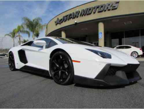 Lamborghini Aventador Coupe (2012)