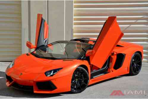 2014 Lamborghini Aventador LP 700-4 Roadster! Loaded! 800 Miles!