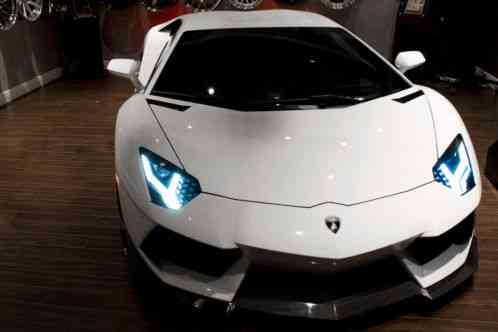 Lamborghini Aventador (2012)