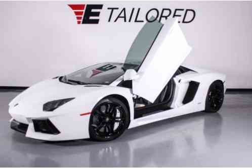 Lamborghini Aventador (2012)