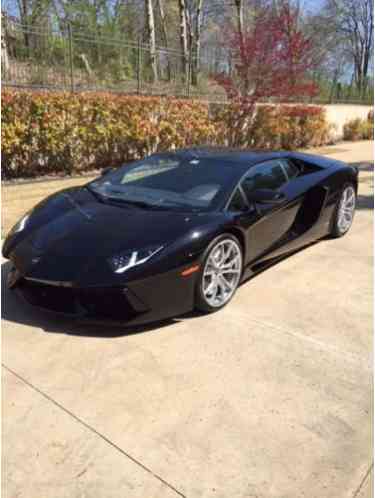 2015 Lamborghini Aventador