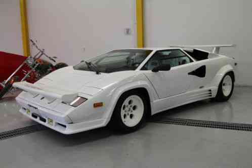 Lamborghini Countach LP5000 QV (1988)