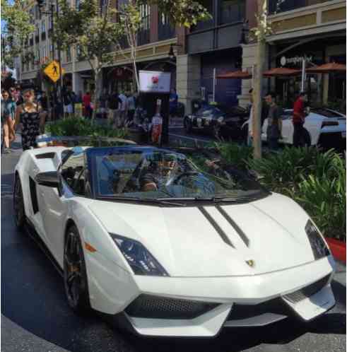 2012 Lamborghini Gallardo LP570-4 Perfomante spider