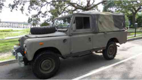 1976 Land Rover Defender 109