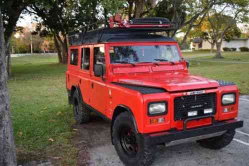 Land Rover Defender (1980)