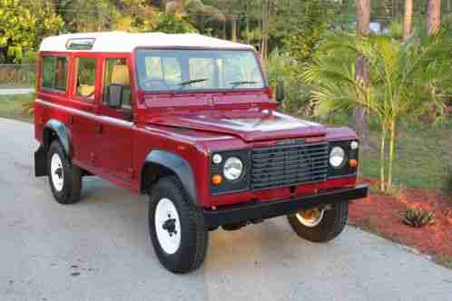 Land Rover Defender 110 (1985)