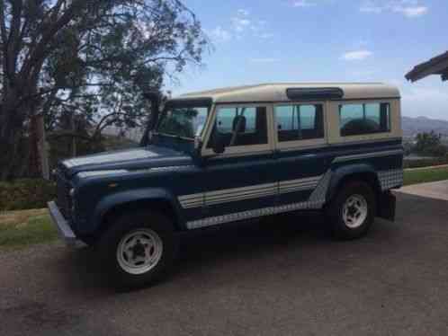 Land Rover Defender 110 (1984)