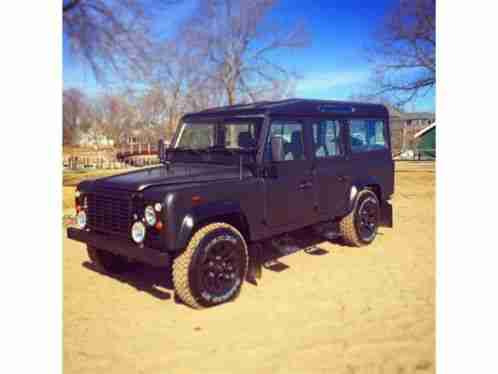 Land Rover Defender 110 (1988)