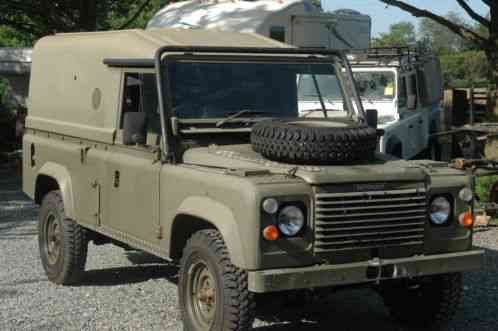 1900 Land Rover Defender 110 3-door