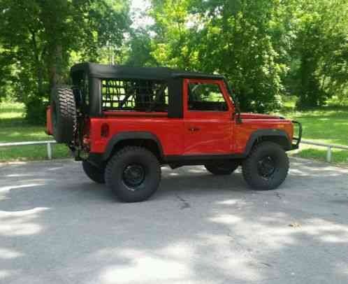 Land Rover Defender 1994 NAS (1994)