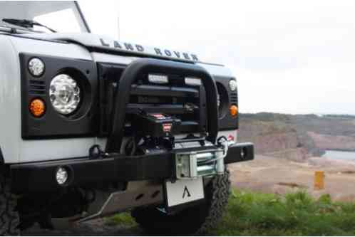 Land Rover Defender (1980)