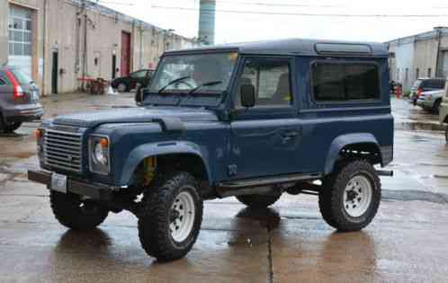 1985 Land Rover Defender