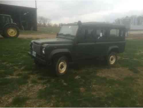 Land Rover Defender (1980)