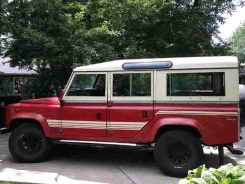 Land Rover Defender (1983)