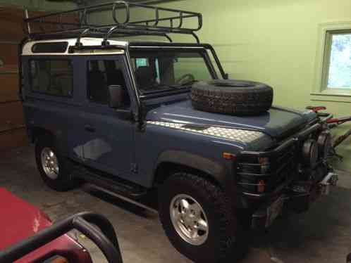 Land Rover Defender 90 (1997)