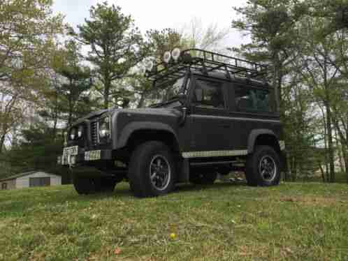 1987 Land Rover Defender