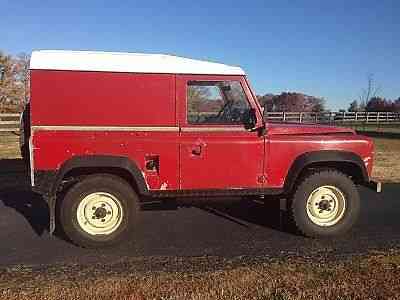 Land Rover Defender 90 Wagon (1980)