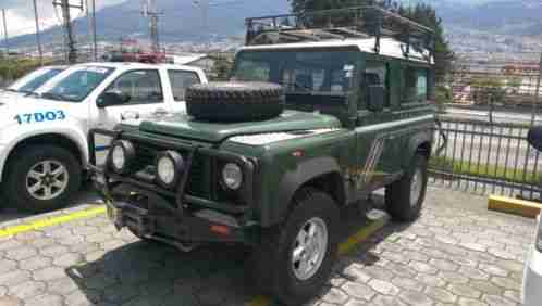 Land Rover Defender COUNTY 90 (1980)