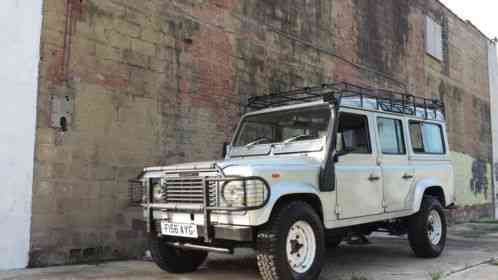 Land Rover Defender (1988)