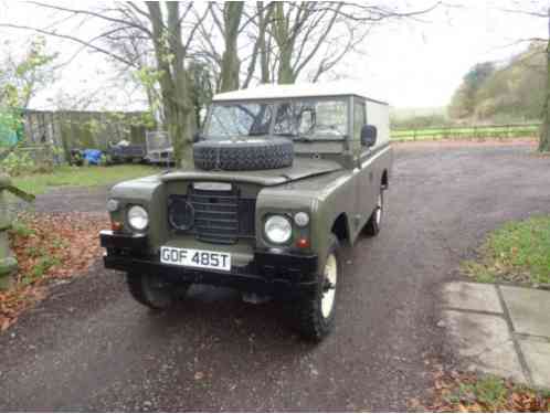 Land Rover Defender (1978)