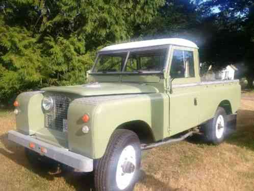 Land Rover : Defender Pick Up